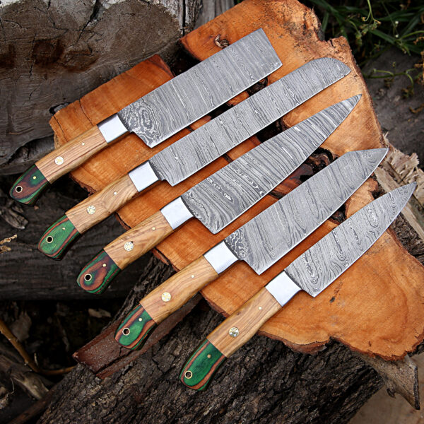 Damascus steel chef knives set ,kitchen cooking knives with sheath | Birthday & Anniversary gift Kitchen use With leather Roll