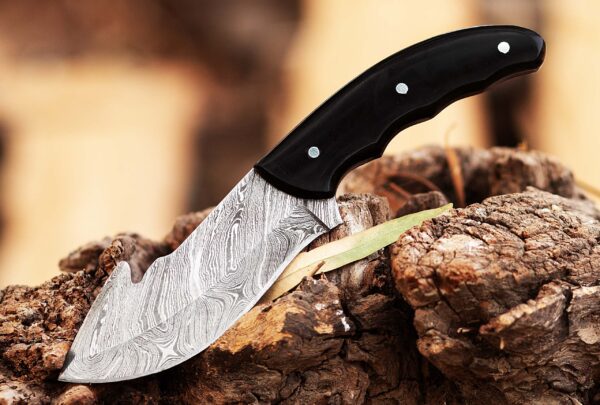 Custom handmade Damascus steel Hunting Skinner knife, Camping knife, Survival knife, Full tang knife, With leather sheath - Image 2
