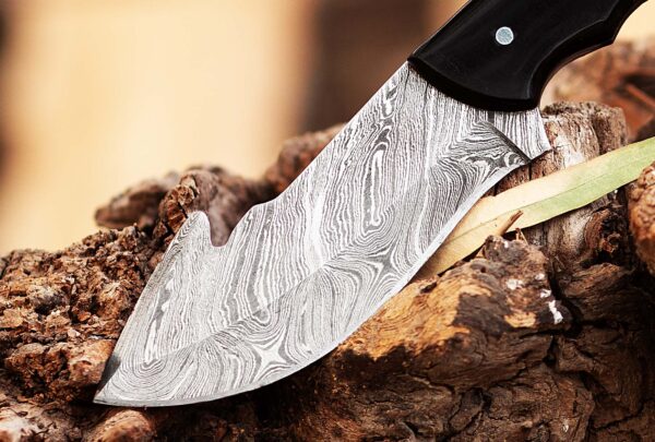 Custom handmade Damascus steel Hunting Skinner knife, Camping knife, Survival knife, Full tang knife, With leather sheath - Image 4