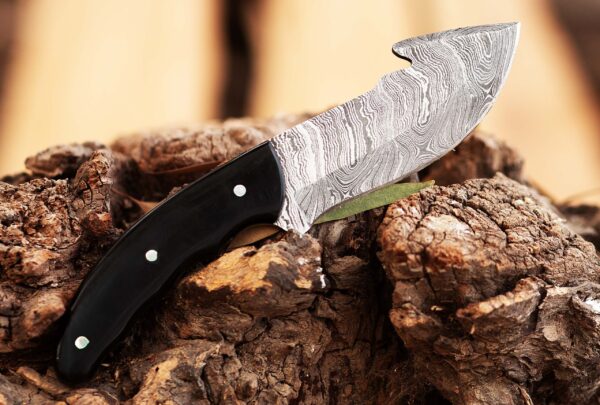 Custom handmade Damascus steel Hunting Skinner knife, Camping knife, Survival knife, Full tang knife, With leather sheath - Image 5