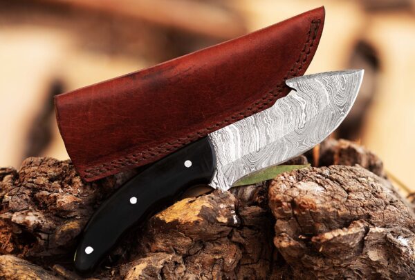 Custom handmade Damascus steel Hunting Skinner knife, Camping knife, Survival knife, Full tang knife, With leather sheath