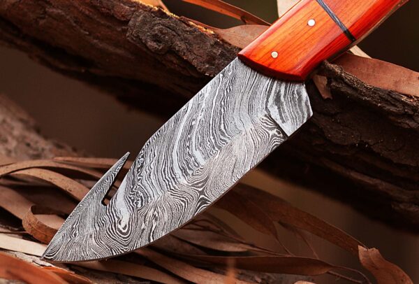 Custom handmade Damascus steel Hunting Skinner knife, camping knife, Survival knife, Gut hook Full tang knife, With Resin (Copy) - Image 3