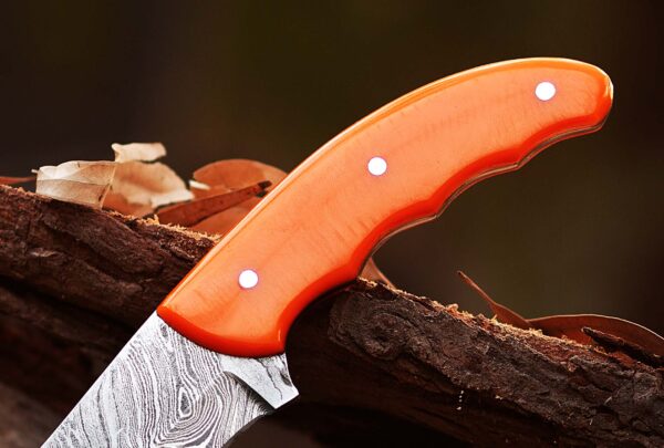 Custom handmade Damascus steel Hunting Skinner knife, camping knife, Survival knife, Full tang knife, With Resin - Image 3