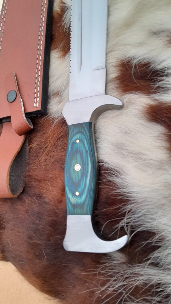 Custom Handmade D2 Steel Hunting Knife, Fixed Blade Bowie Knife - Image 4