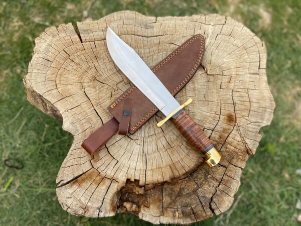 Custom Handmade 17 D2 Steel Hunting Bowie Knife With Leather Sheath - Image 4