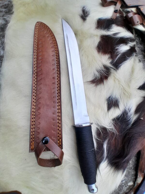 CUSTOM HANDMADE D2 STEEL HUNTING DAGGER knife