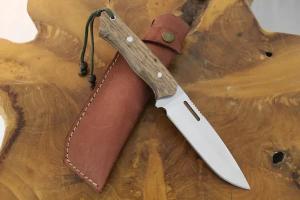 Handmade Hunting Knife with Full Tang Blade and Leather Sheath, Bushcraft Knife, Tactical Fixed Blade Knife,